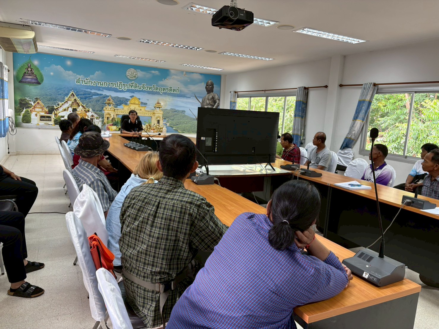 title - ส.ป.ก.อุตรดิตถ์ สนับสนุนสินเชื่อเงินกองทุนการปฏิรูปที่ดินเพื่อเกษตรกรรม ให้กับเกษตรกรในเขตปฏิรูปที่ดิน ครั้งที่ ๓/๒๕๖๙